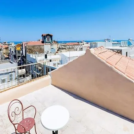 Anassa Townhouse, In Rethymno's Old Center Holiday home