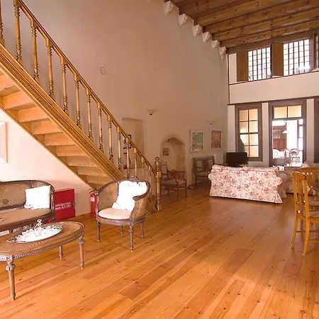 Anassa Townhouse, In Rethymno's Old Center Holiday home *